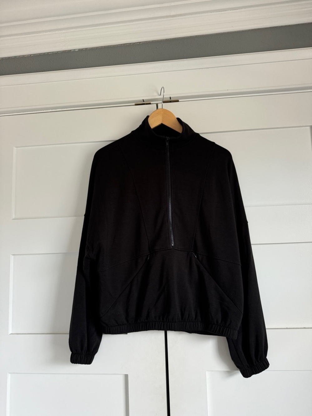 BB Dakota Black Half-Zip Pullover